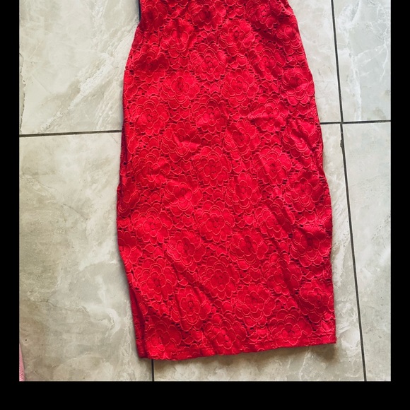 Red Lace Summer Dress - Picture 2 of 7